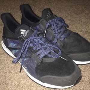Adidas Black and Navy Blue Bounce Shoes